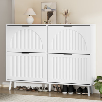 Armoire de rangement pour chaussures 32 paires avec 4 tiroirs rabattables, organisateur de chaussures autoportant de 47,2 po de largeur avec panneau cannelé pour vestibule