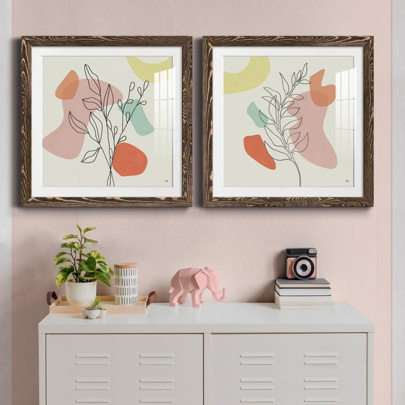 «Growing Strong I», ensemble de 2 cadres photo, Encadré de bois de noyer, H 17 po x l 34 po x P 1,5 po