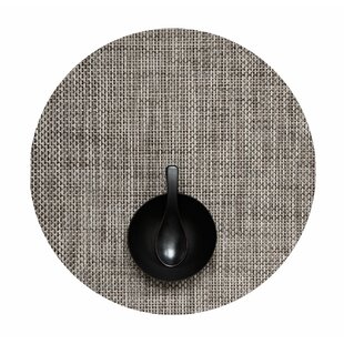 https://assets.wfcdn.com/im/44953705/resize-h310-w310%5Ecompr-r85/1512/15126568/chilewich-easy-care-bamboo-round-placemat.jpg