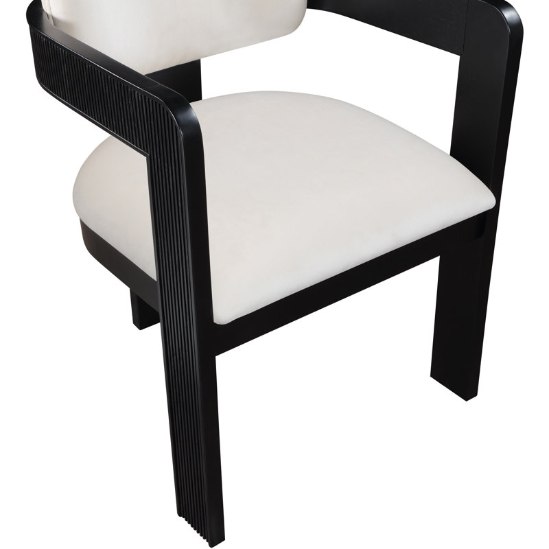 Chaise rembourrée Sacha Frink, Velours crème, Noir