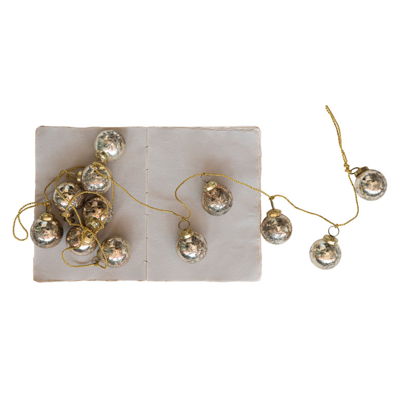 Helis 72'' in. Faux Garland