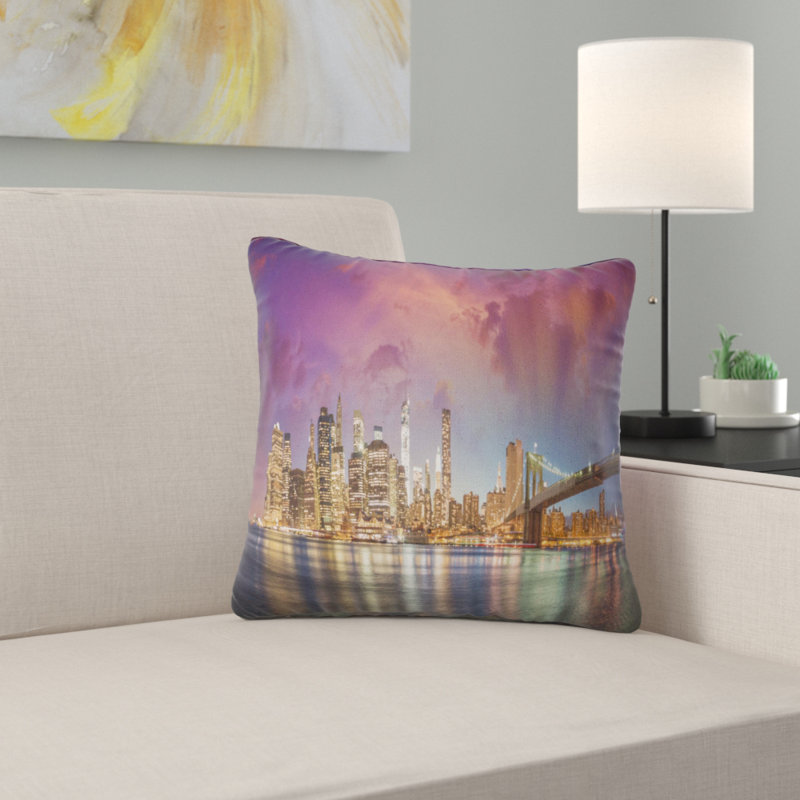 Oreiller cityscape new york manhattan avec clouds, Rectangle 12" x 20"