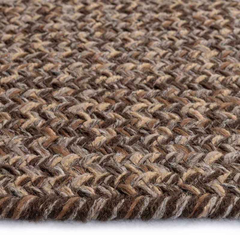 Windall Indoor / Outdoor Rug, Oval 4' x 6'
