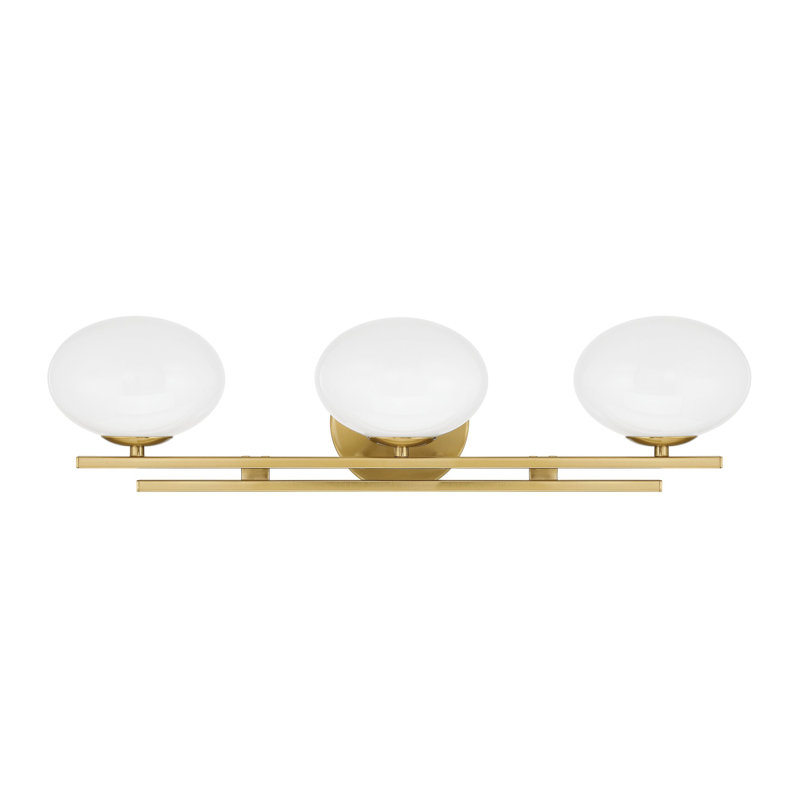 Éclairage pour salle de bain 3 lumières Chanda en or brossé avec abat-jour en verre opale 24 po Chanda, Or brossé