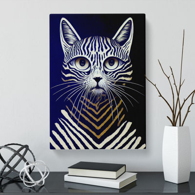 CAN-V0523-372X Cat - Wrapped Canvas Print