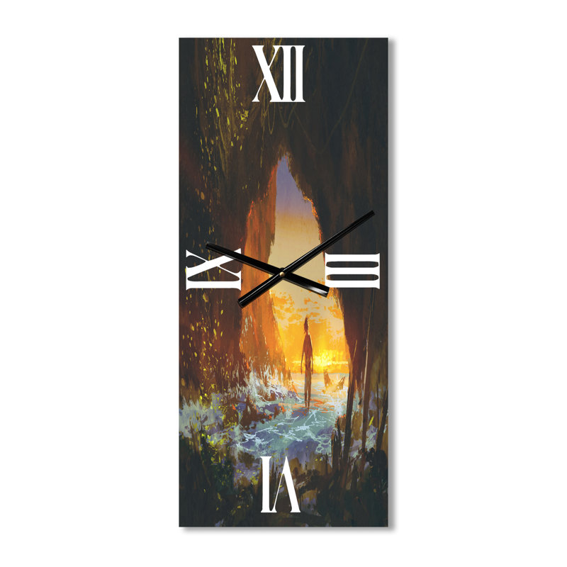 Horloge murale nautique et côtière «The Man Walking in the Sea Cave at Sunset», Petit