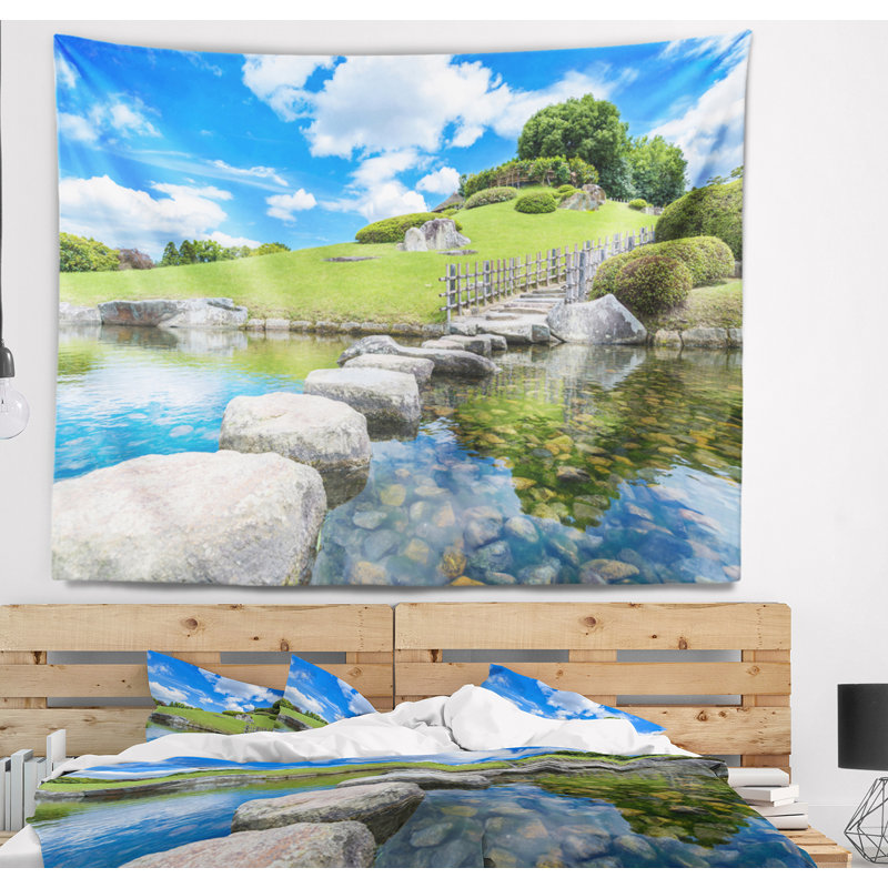 Paysage, jardin japonais dans la tapisserie d'Okayama, H 68 po x l 80 po