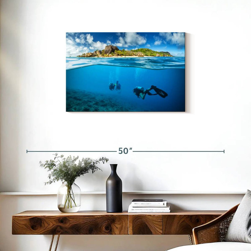 Sireci Diving, 20" H x 30" W
