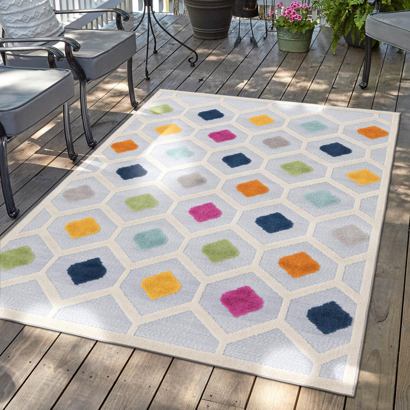Geometric Indoor / Outdoor Rug, Rectangle 7'10" x 10'