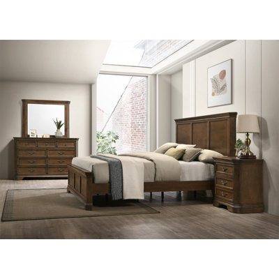 Maderne Traditional Wood Panel Bed With Dresser, Mirror, Nightstand, Queen Size