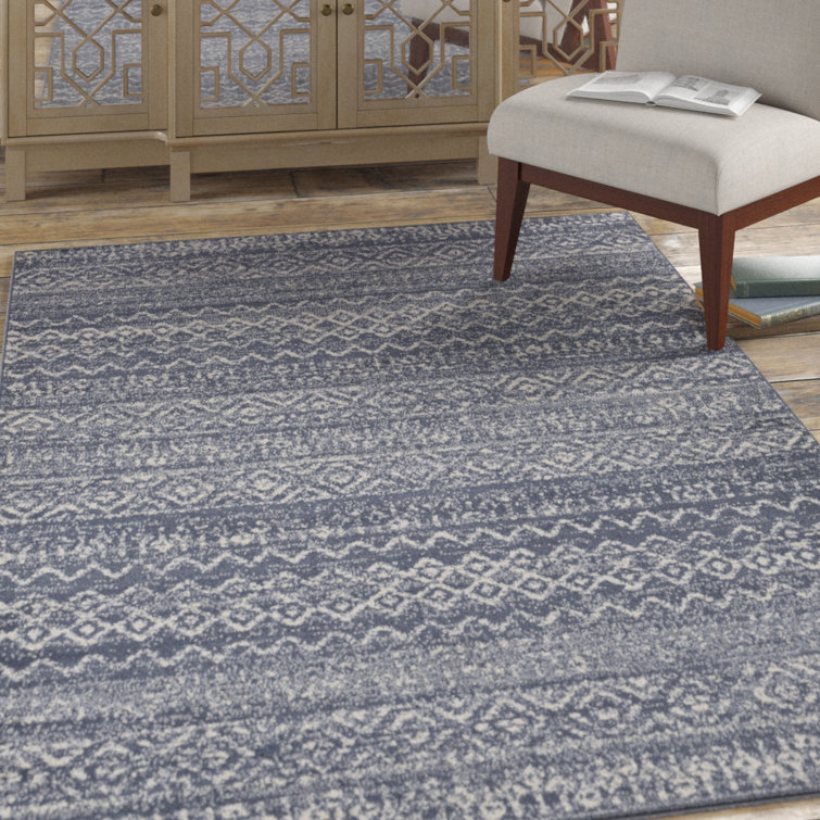 Clyda Chevron Indoor Rug