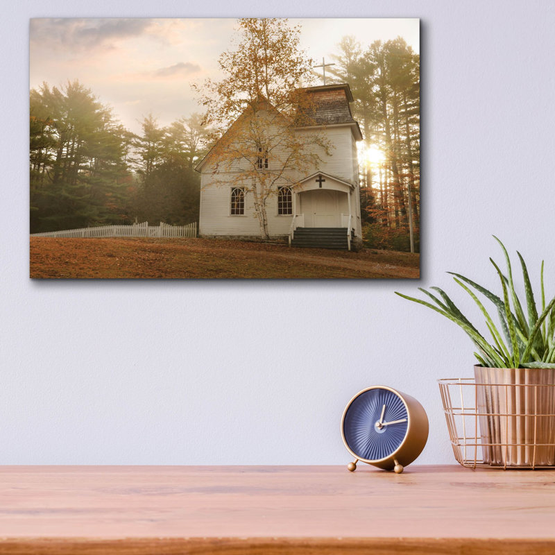 «Little White Church» par Lori Deiter, art mural en verre acrylique, H 12 po x l 16 po x P 0,13 po