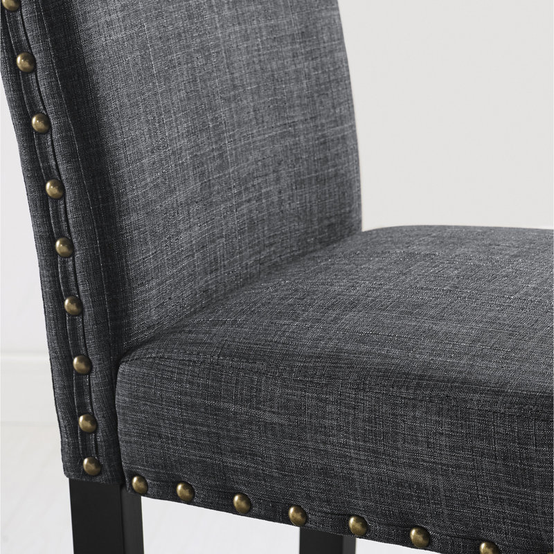 Tabourets de bar gris (2) - Bois franc, garniture cloutée, siège de 44 po x H 30 po, dimensions de 16 po x 23 po (2) hauteur du siège, 16 po x 23 po