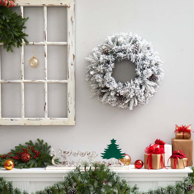 Faux Lighted 20'' Wreath