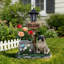Statue de planteur de chien carlin assis