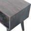 Table de chevet Mid-Century ouverte en bois massif