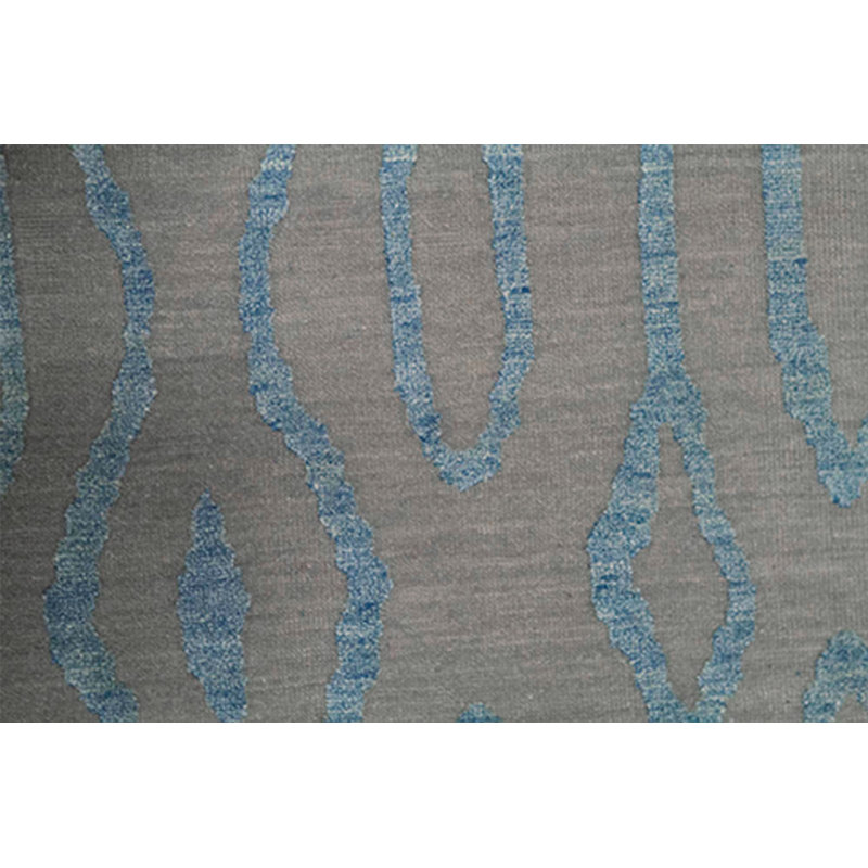 Tapis argenté et bleu clair noué à la main de haute qualité