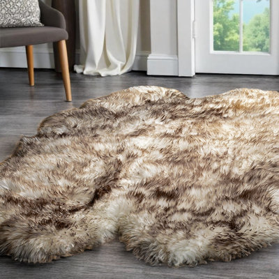 Tapis chocolat en peau de mouton Ferreira