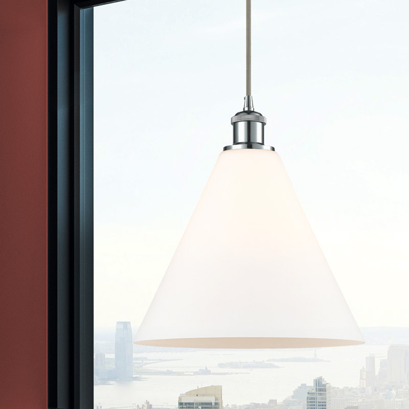 Luminaire suspendu conique à 1 lumière, Chrome poli