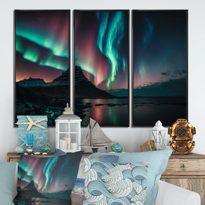 " Aurora Borealis Beautiful Dancing Waves Of Light III " 3 - Pieces