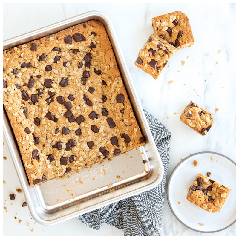 Nordic Ware Naturals® Everyday Bakeware Rectangular Cake Pan
