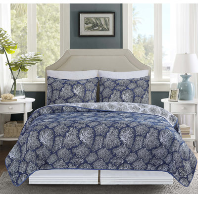 Coral Jacquard Reversible Quilt Set