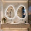 Miroir de salle de bain sans cadre-445485310