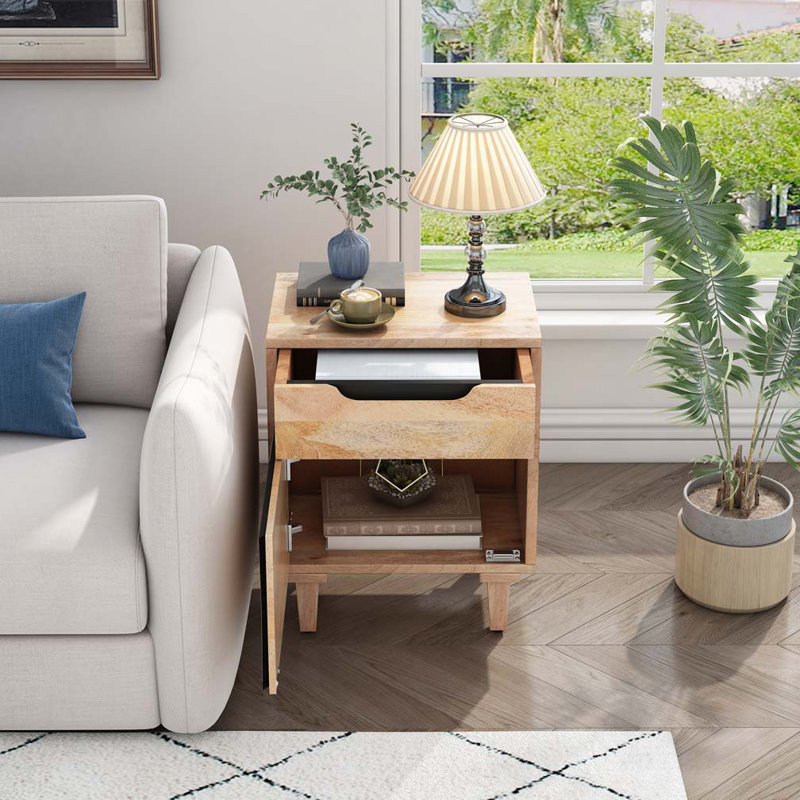 Table d'appoint en bois