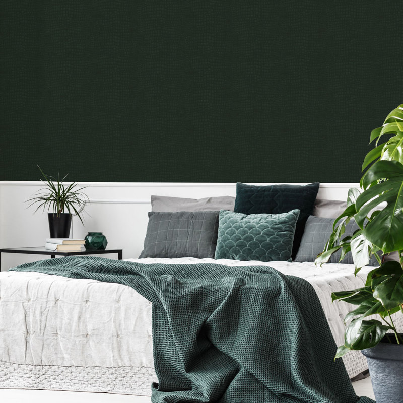 Superfresco Easy Green Crocodile Skin Tetxured Wallpaper, Green