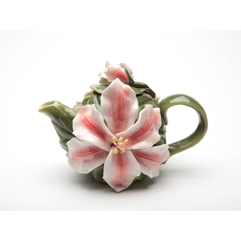 Fine Porcelain Lily Teapot 4 3/8"H