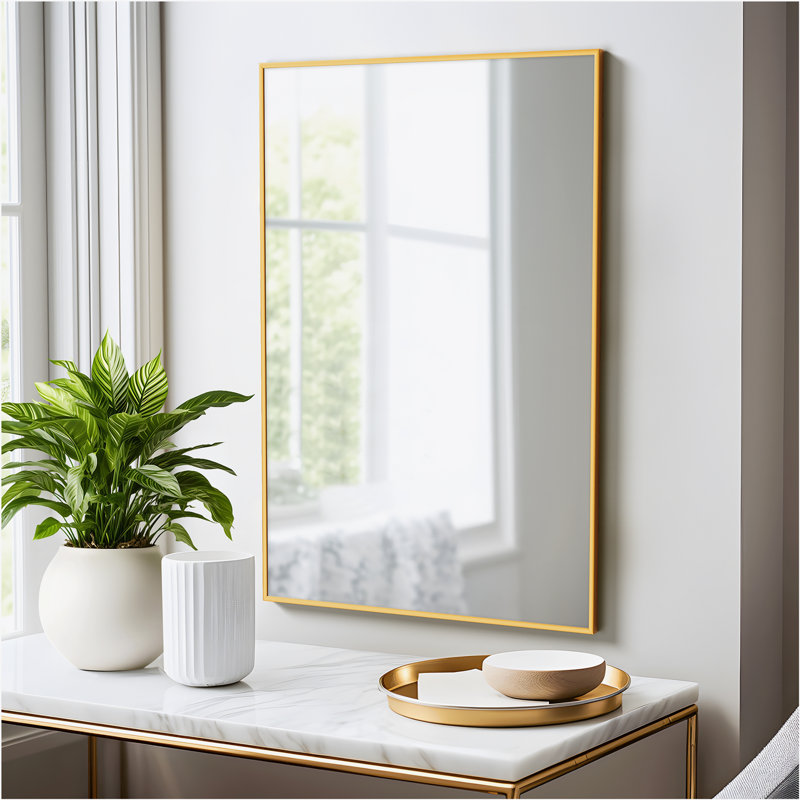 Miroir d'appoint mural moderne et contemporain Beshore, Or, 38 po x 26 po
