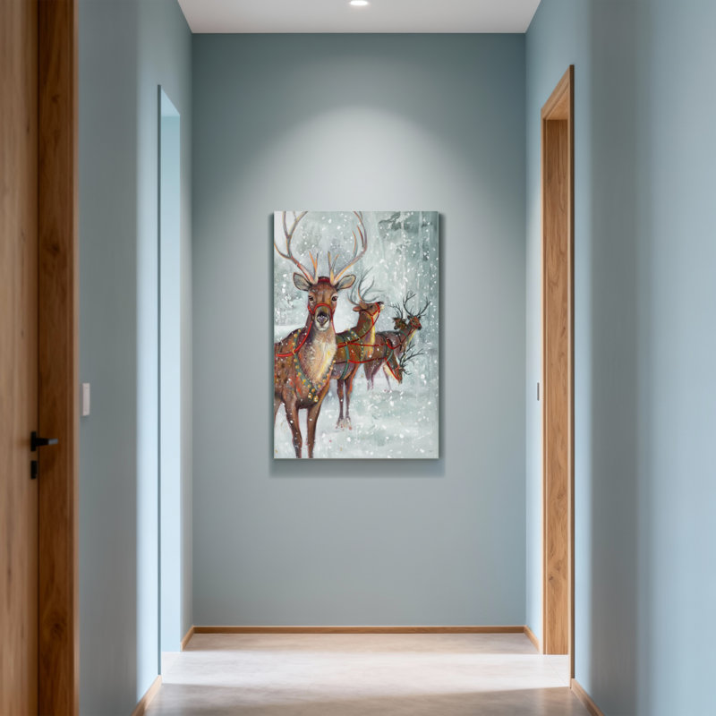 Animaux, renne dans la forêt enneigée avec décor des Fêtes, H 30 po x l 20 po