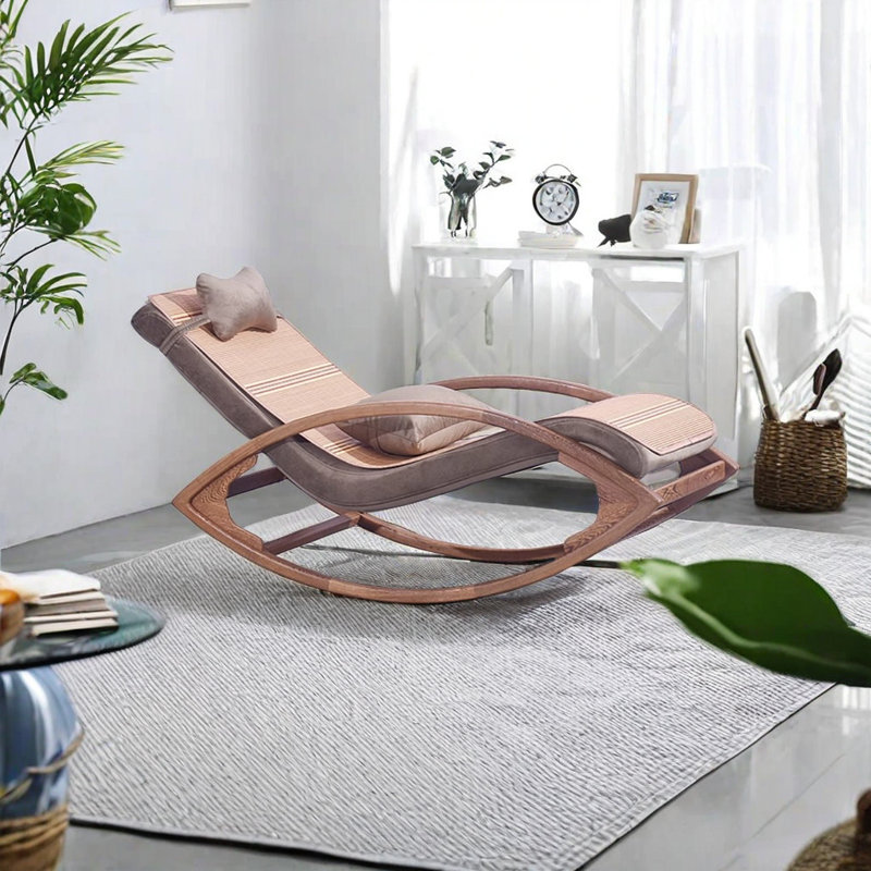 Chaise berçante classique en acajou