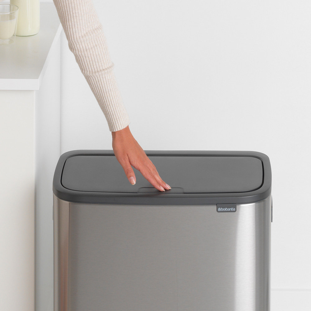 Brabantia Bo Touch Top Trash Can - Thumbnail 3
