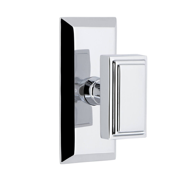 Grandeur Fifth Avenue Short Plate Passage with Carré Door Knob, Bright Chrome, 2.75"