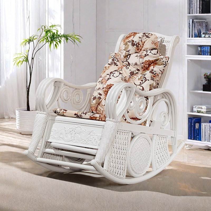 Élégante chaise en rotin