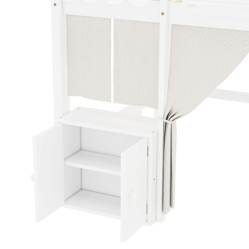 Lit mezzanine double en blanc avec rangement intégré, bibliothèque et rideau, barrières de sécurité, conception d'amusement, style loft, style chalet