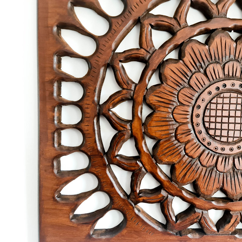 Sristi Wall Décor