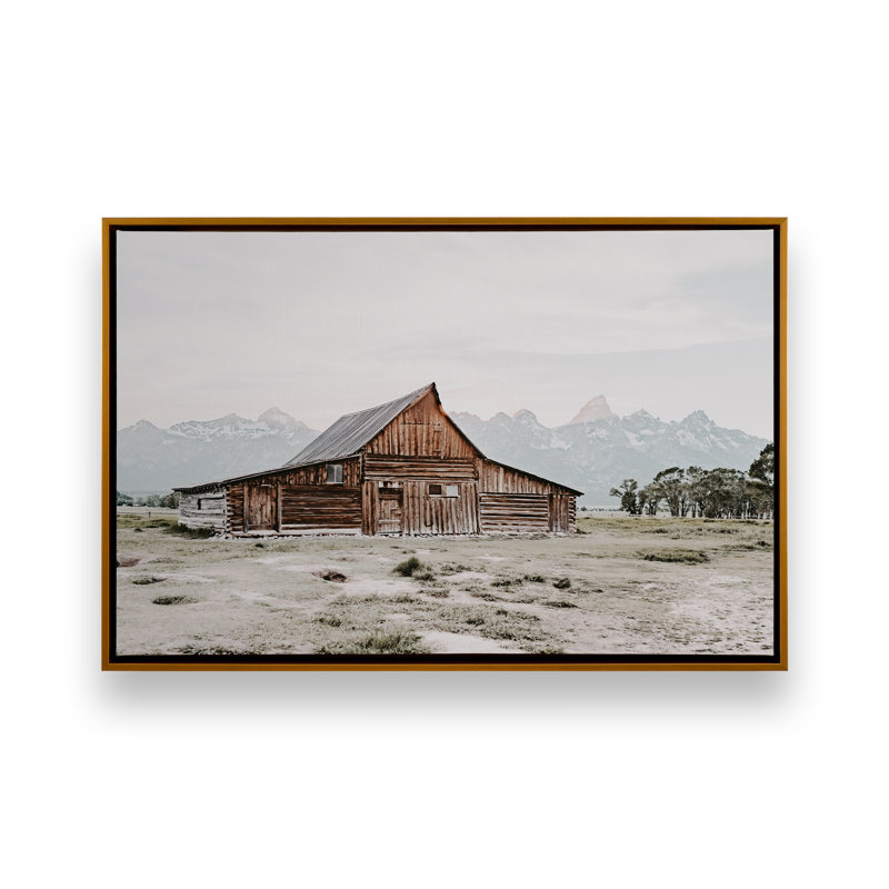 «Mountainside Ranch on Canvas» par Krista Mosakowski, reproduction, H 10 po x l 14 po, Cadre flottant or poli