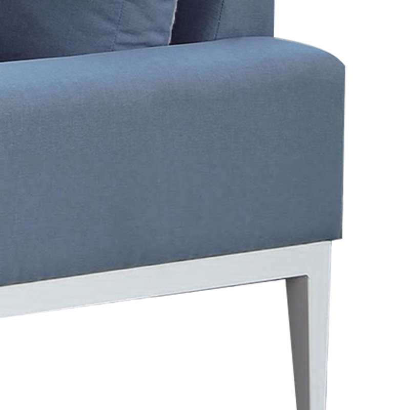 Chaise de patio avec coussins