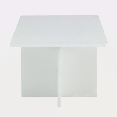 A Modern And Practical Coffee Table