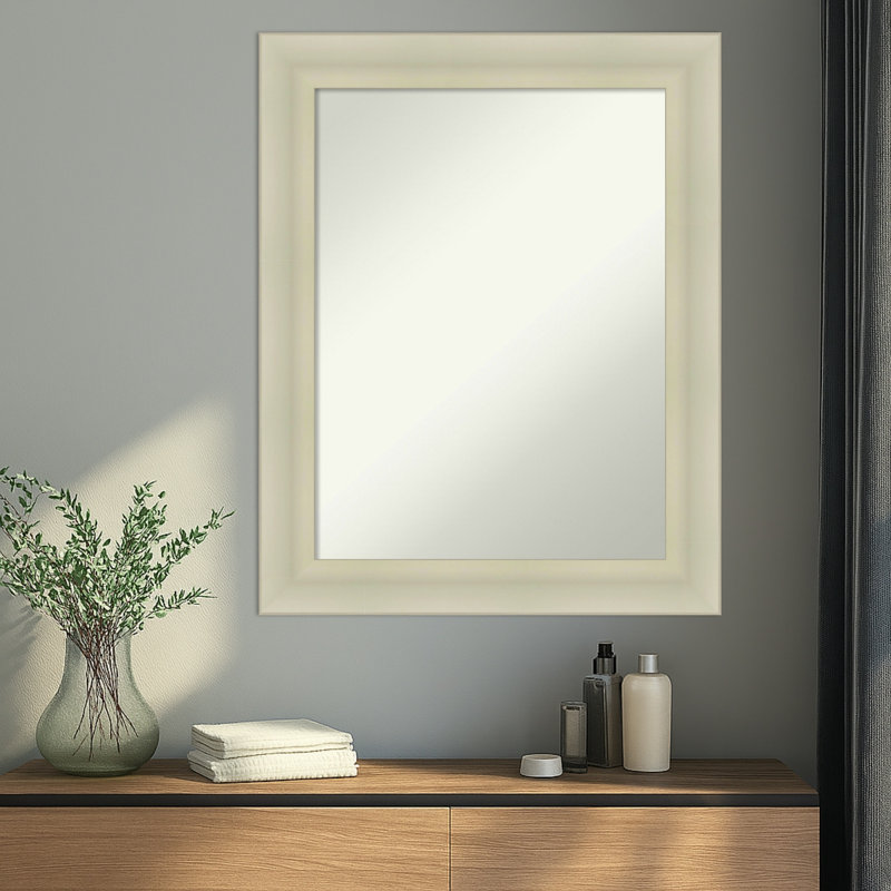 Miroir mural Oliver, 29,25 po x 23,25 po, Argent argent