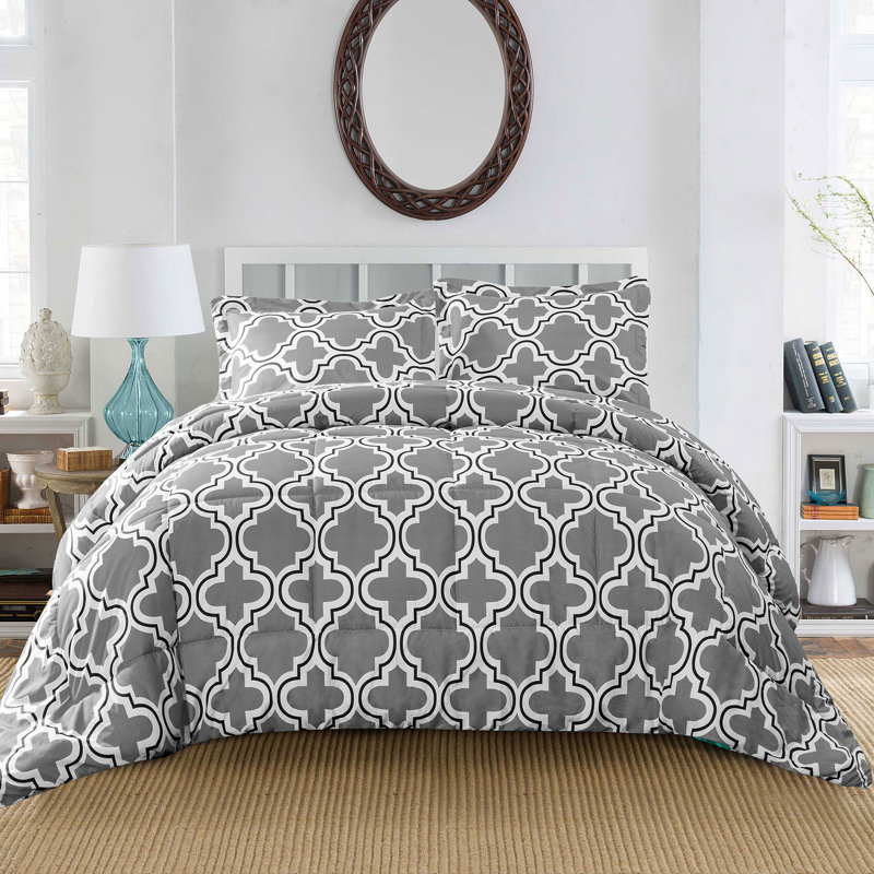 Superior Trellis Hypoallergenic Down Alternative Comforter Set, Gray, King/California King 3pc Set