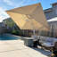 Parasol carré en polyester en porte-à-faux-397929492-373229229