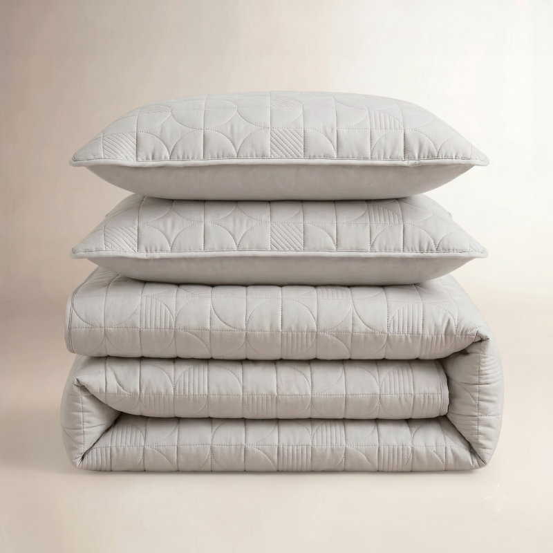 Quenby Mid-Century Cotton Geometric Shapes Quilt, King Quilt + 2 Shams