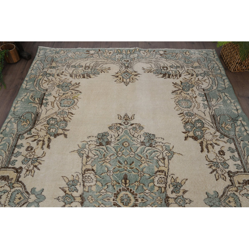 Tapis beige en patchwork de laine rétro 69,3 x 117,3 pouces