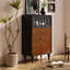 Armoire de rangement simple de style médiéval