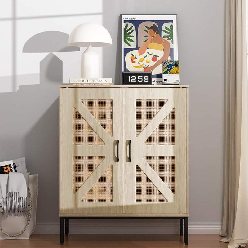 Buffet blanc en rotin avec portes et tablettes, console Mid-Century - 32,9 po
