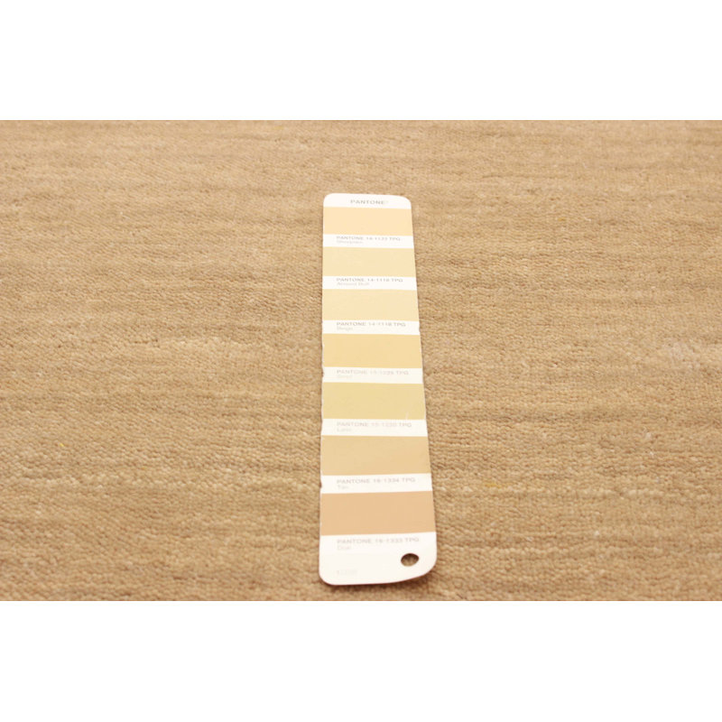 Tapis beige Kashkuli Gabbeh 3 pi 11 po x 3 pi 11 po