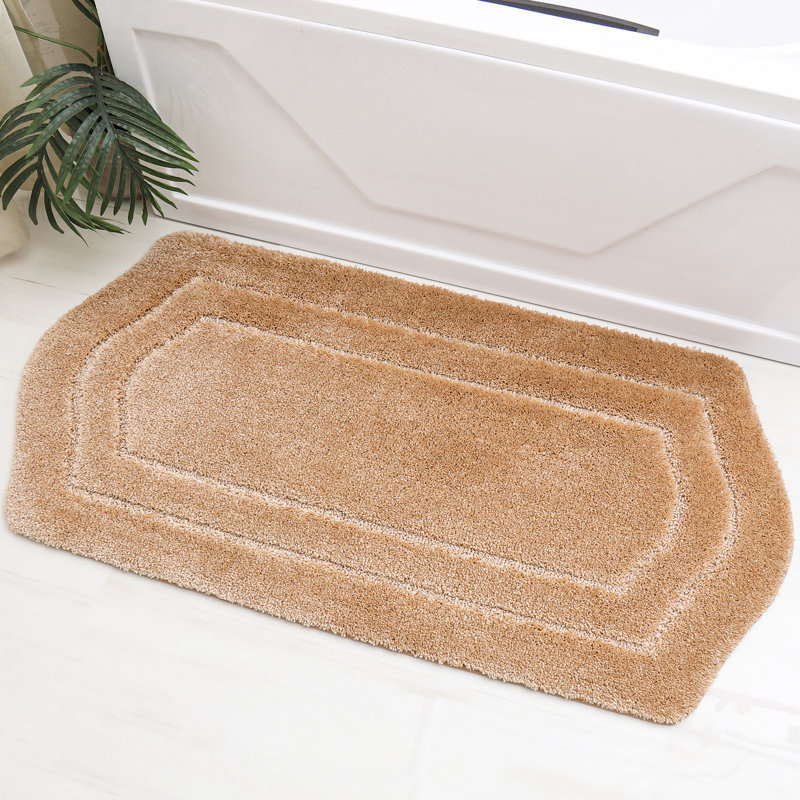 Tapis pour salle de bain Shilynn, Beige, L 24 po x L 48 po
